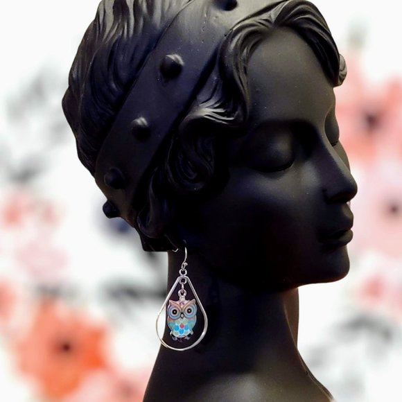 🆕MBM Tear Drop Framed Enamel Owl Earrings, Stainless Steel - Picture 4 of 10